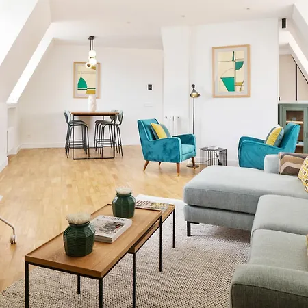 Miramar Attic By Feelfreerentals * 圣塞瓦斯蒂安