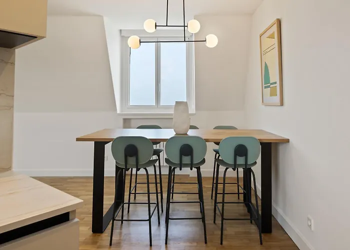 Miramar Attic By Feelfreerentals Apartamento