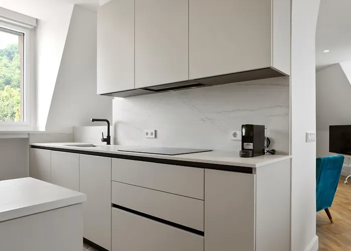 Miramar Attic By Feelfreerentals Apartamento