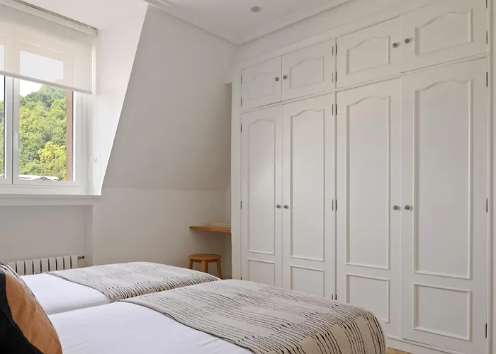 Apartamento Miramar Attic By Feelfreerentals