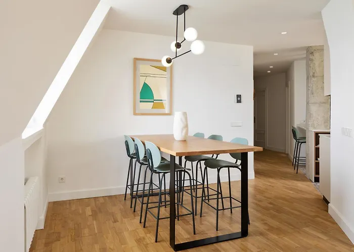 דירה Miramar Attic By Feelfreerentals *